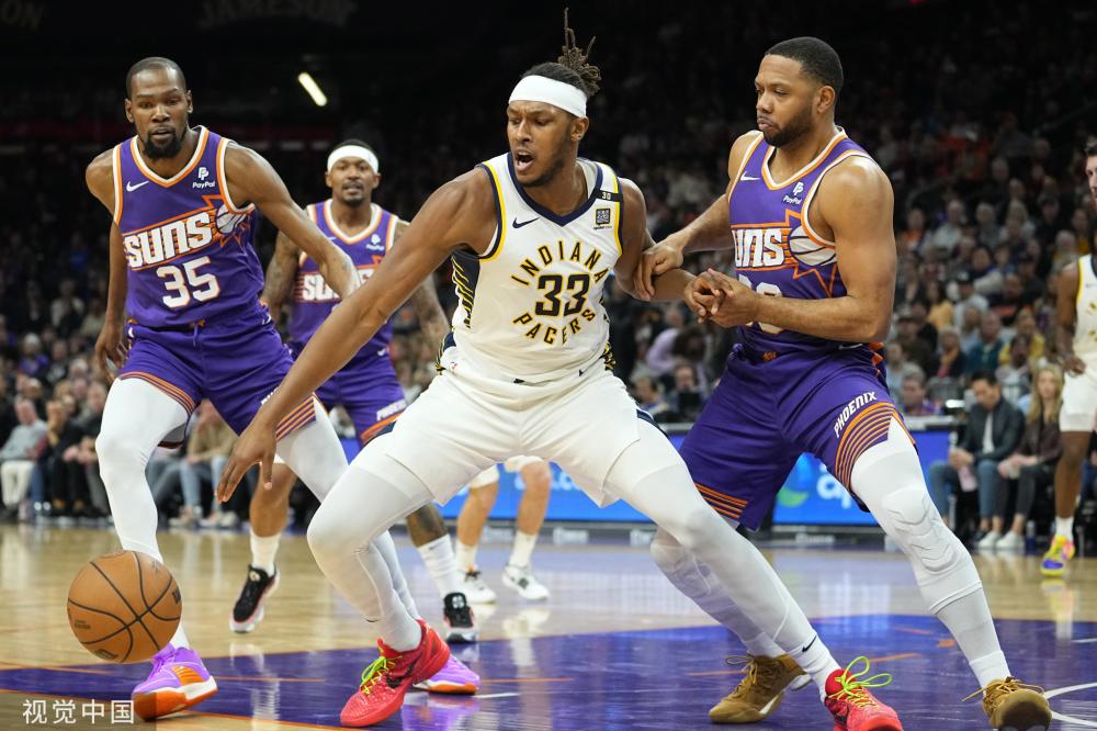 来自世界各 来自世界各