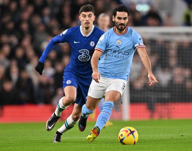 仍在就转会 仍在就转会